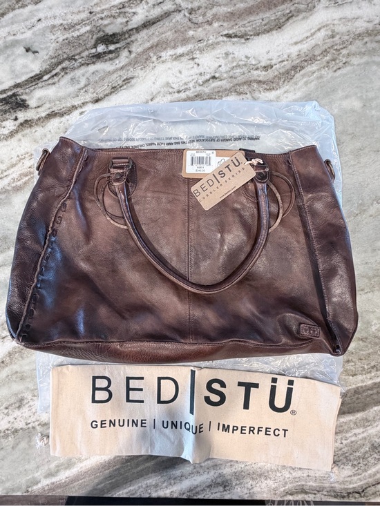 Bed Stu Handbags - Bed Stu Rockaway Stitch-Detail Distressed
Satchel Bag color-Teak Rustic